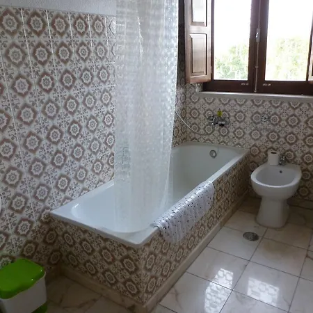 Guest house Manara Constancia